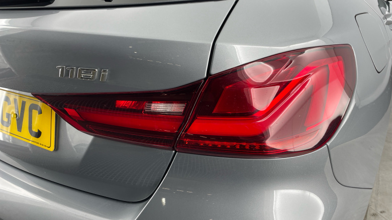 BMW 1 Series 118i M Sport 5dr Step Auto Petrol Hatchback